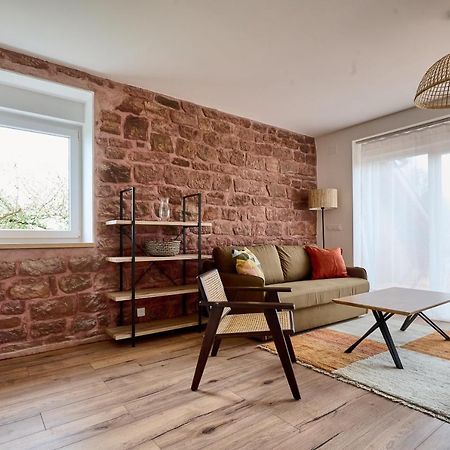 Апартаменты Le Noyer - Appt Avec Terrasse Et Jardin Partage Puberg Экстерьер фото