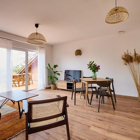 Апартаменты Le Noyer - Appt Avec Terrasse Et Jardin Partage Puberg Экстерьер фото